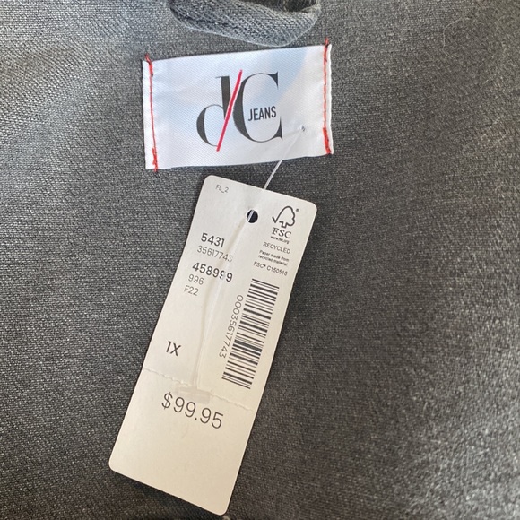 d/C Jeans - Responsible, Grey Wash Denim Jacket - Picture 6 of 9